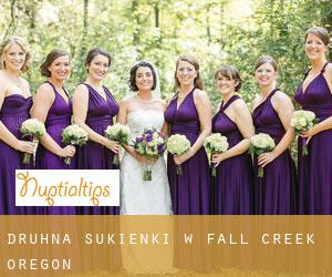 Druhna sukienki w Fall Creek (Oregon)