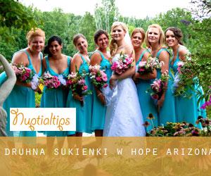 Druhna sukienki w Hope (Arizona)